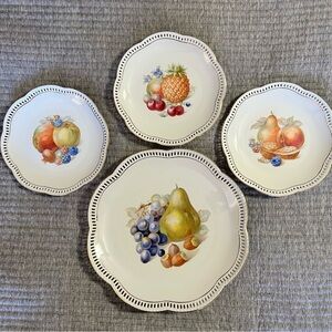 Schumann Arzberg Germany Fruit Design Porcelain 4 pc. Plate Set